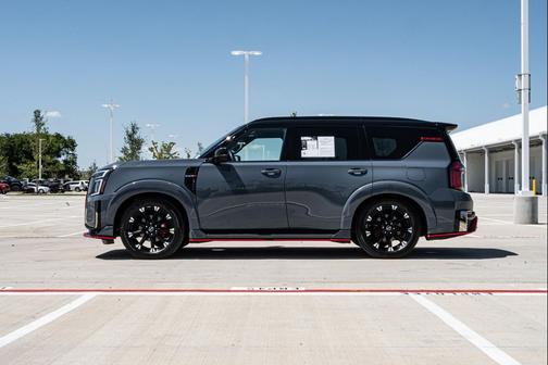 NISMO Stealth Gray/Super Black 2026 Nissan Armada NISMO