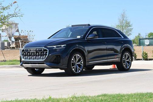 Waitomo Blue Metallic 2024 Audi Q8 55 Premium Plus
