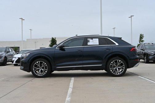 Waitomo Blue Metallic 2024 Audi Q8 55 Premium Plus