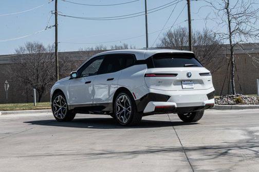 2024 BMW iX xDrive50