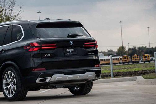 2026 BMW X5 PHEV xDrive50e