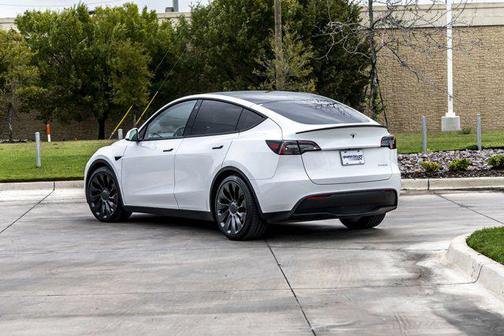 2021 Tesla Model Y Performance