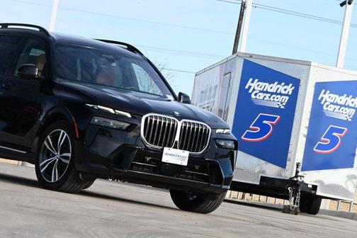 2026 BMW X7 xDrive40i