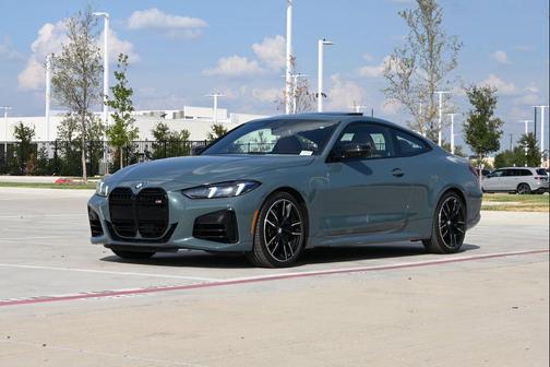 Cape York Green Metallic 2026 BMW M440 i