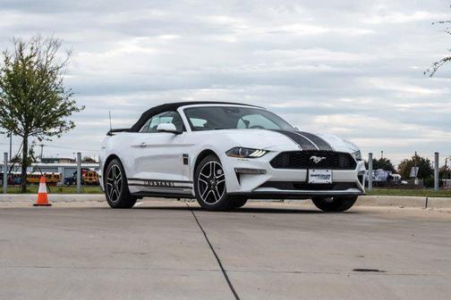 2022 Ford Mustang EcoBoost Premium