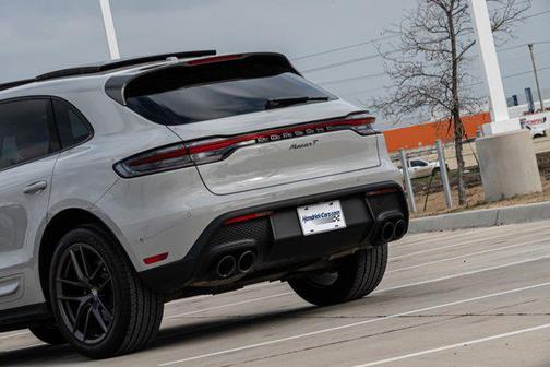 2023 Porsche Macan T