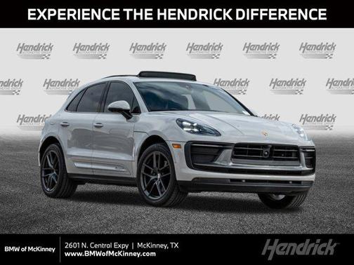 2023 Porsche Macan T