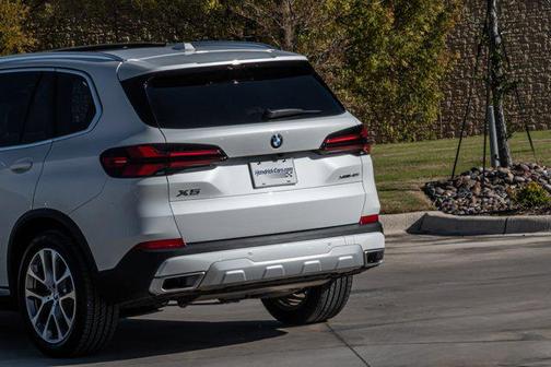2025 BMW X5 xDrive40i