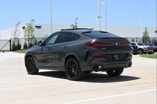 Dravit Grey Metallic 2027 BMW X6 xDrive40i