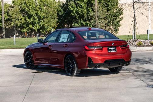 2026 BMW 330 xDrive NA