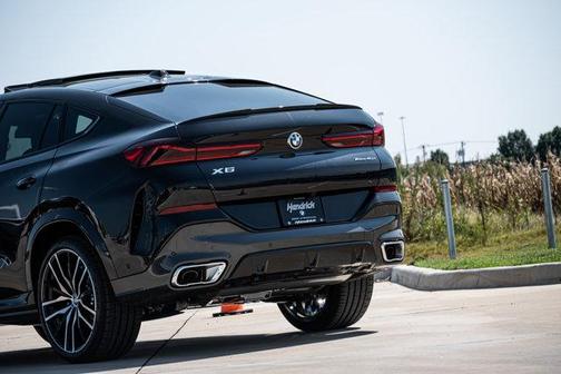 2026 BMW X6 xDrive40i