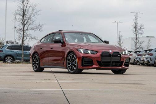 2025 BMW M440 i
