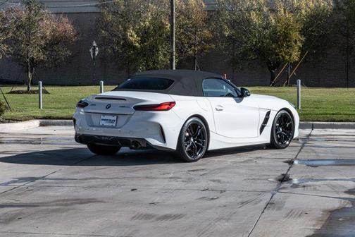 2023 BMW Z4 sDrive30i