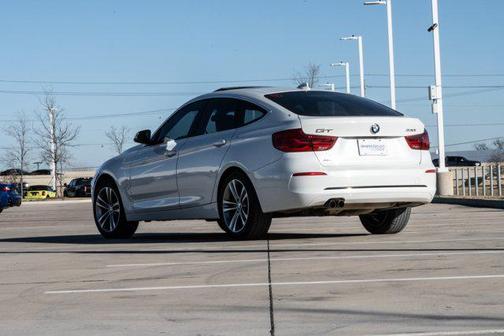 2018 BMW 330 Gran Turismo xDrive