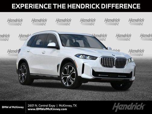 Mineral White Metallic 2025 BMW X5 xDrive40i