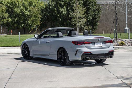 2025 BMW M440 i