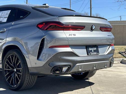 2026 BMW X6 xDrive40i