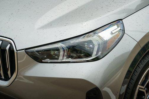 Space Silver Metallic 2024 BMW X1 xDrive28i