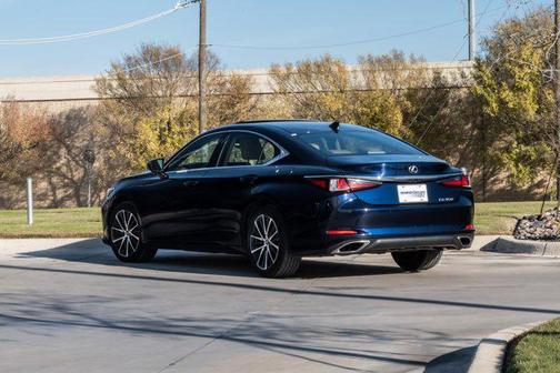 2022 Lexus ES 350 Premium