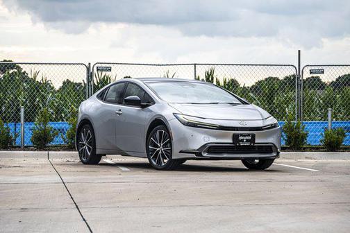 2023 Toyota Prius XLE