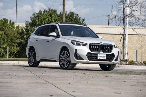 2025 BMW X1 xDrive 28i