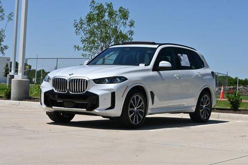 Mineral White Metallic 2026 BMW X5 xDrive40i