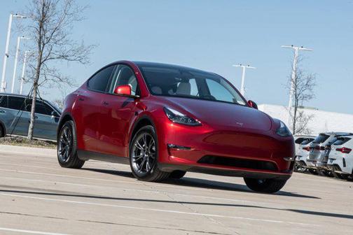 2025 Tesla Model Y Long Range Dual Motor All-Wheel Drive