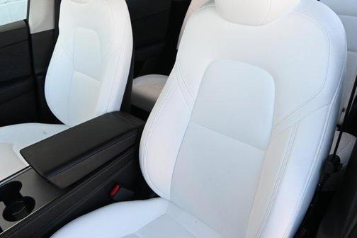 2025 Tesla Model Y Long Range Dual Motor All-Wheel Drive