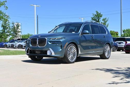 Blue Ridge Mountain Metallic 2026 BMW X7 xDrive40i