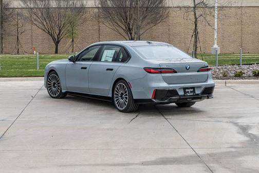 2026 BMW i7 xDrive60