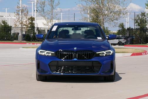 Portimao Blue Metallic 2026 BMW 330 xDrive NA