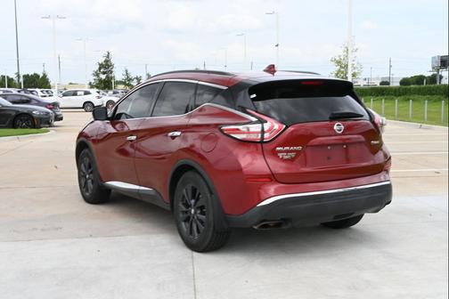 Cayenne Red Metallic 2017 Nissan Murano SV