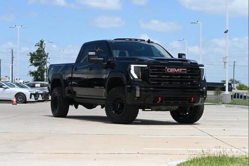 Onyx Black 2024 GMC Sierra 2500 AT4X