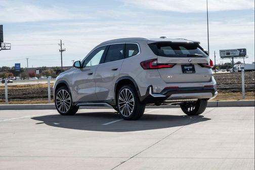Dune Grey Metallic 2026 BMW X1 xDrive28i