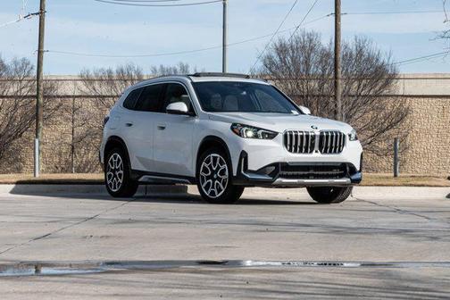2025 BMW X1 xDrive28i