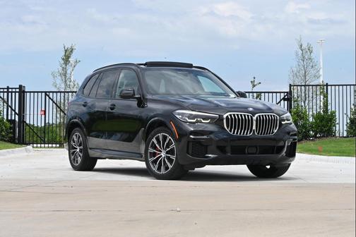 Black Sapphire Metallic 2023 BMW X5 xDrive40i