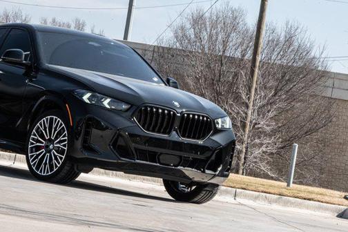 2024 BMW X6 xDrive40i