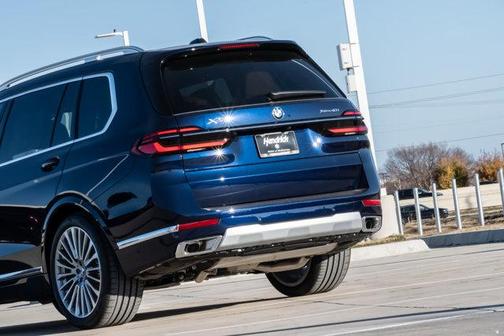 2026 BMW X7 xDrive40i