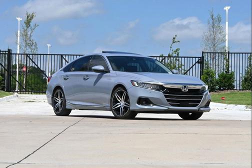 Sonic Gray Pearl 2021 Honda Accord Touring 2.0T