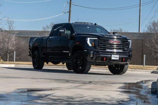 2024 GMC Sierra 2500 AT4