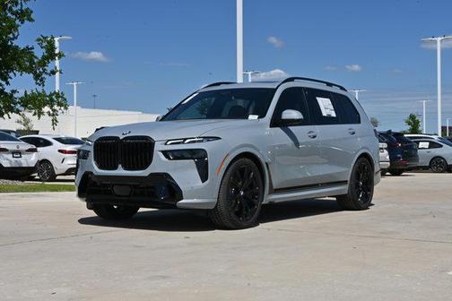 Brooklyn Grey Metallic 2026 BMW X7 xDrive40i