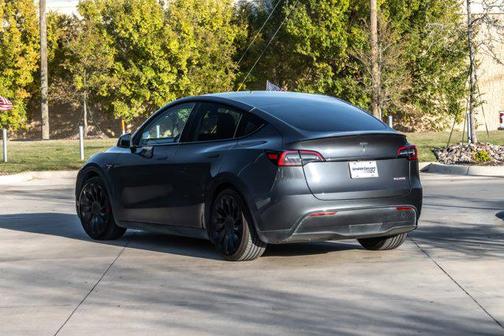 2023 Tesla Model Y Performance Dual Motor All-Wheel Drive