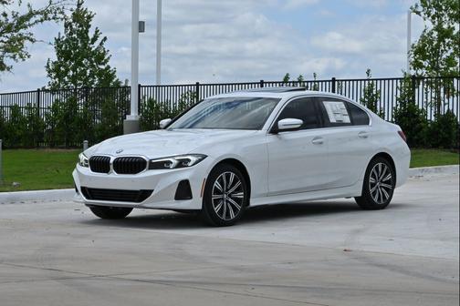 Mineral White Metallic 2026 BMW 330 xDrive