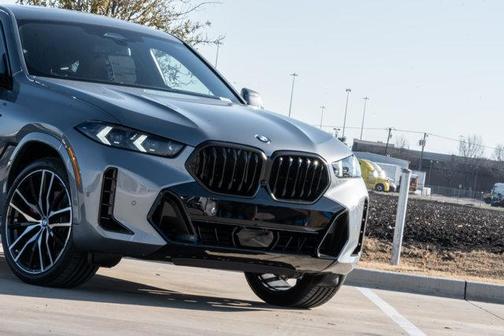 2026 BMW X6 xDrive40i
