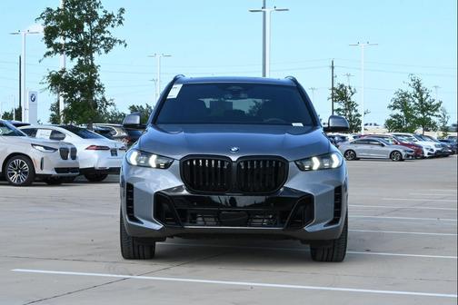 Skyscraper Grey Metallic 2026 BMW X5 xDrive40i