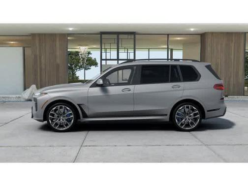 Frozen Pure Grey Metallic 2027 BMW X7 M60i
