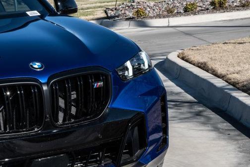 2026 BMW X5 M60i