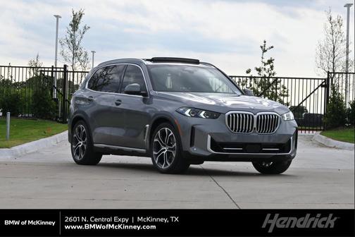 Skyscraper Grey Metallic 2026 BMW X5 PHEV xDrive50e