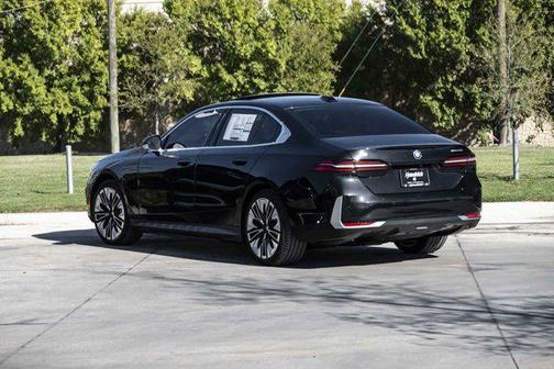 2026 BMW i5 eDrive40