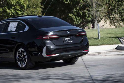 2026 BMW i5 eDrive40